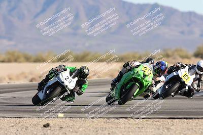 media/Dec-06-2025-CVMA (Sat) [[4a896cc04c]]/Race 8- Formula 40 MW and LW/